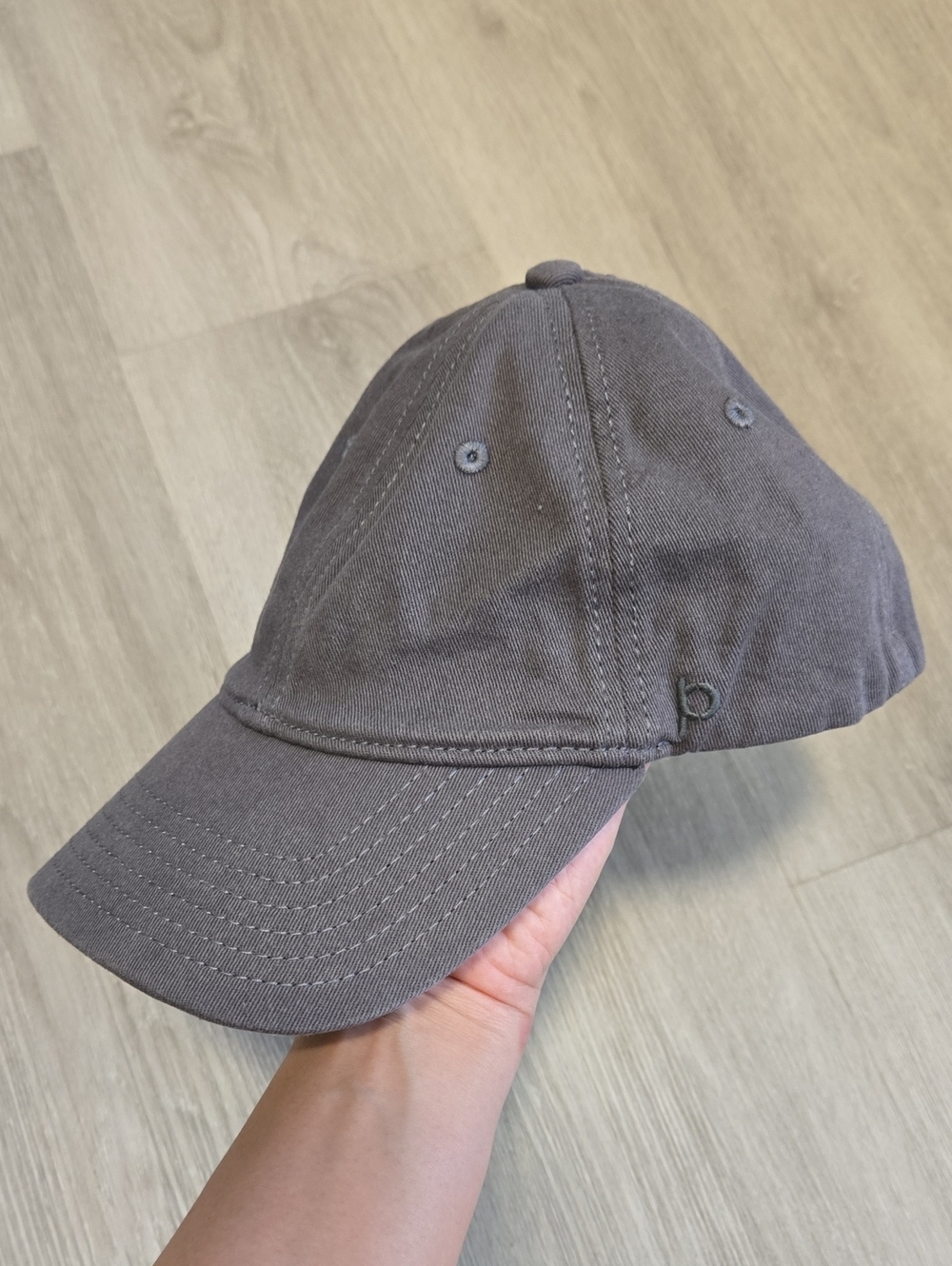 Classic Gray Cotton Baseball Cap - Unbranded